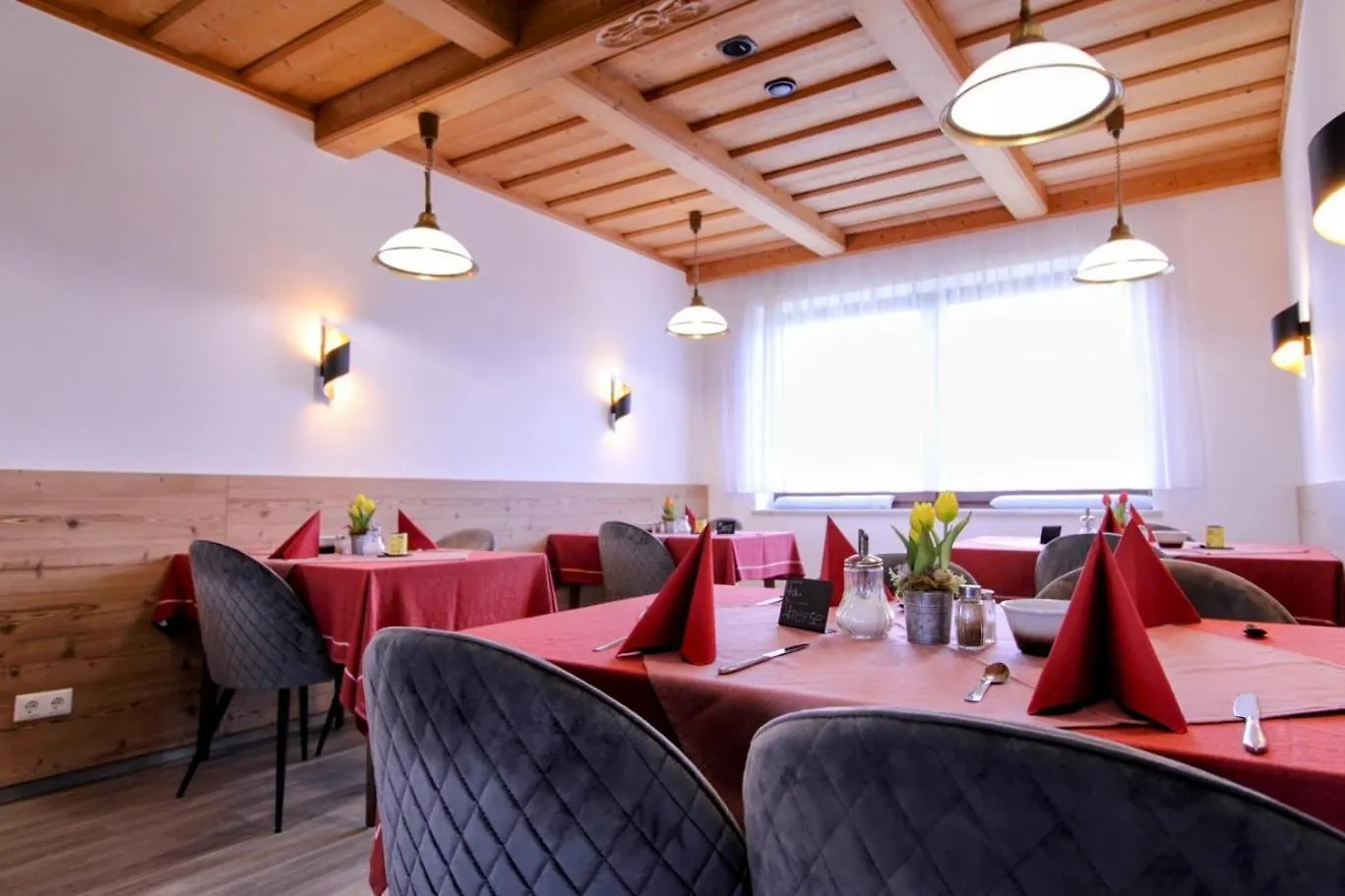 Gasthof Fruehstuecks-Pension Lichtenauer Hof Thyrnau